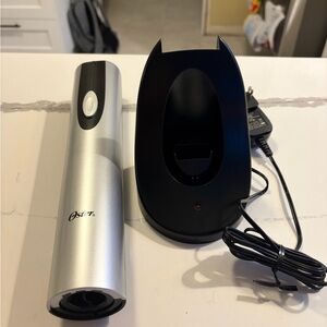 Oster Silver and Black Electric Wine Opener